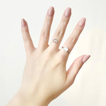 Load image into Gallery viewer, Teddy Sterling Silver Ring
